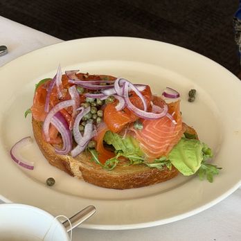 Pacifica Del Mar - Smoked Salmon Avocado Toast - New American Near Me - Del Mar, California Pacifica Del Mar - Smoked Salmon Avocado Toast - New American Near Me - Del Mar, California