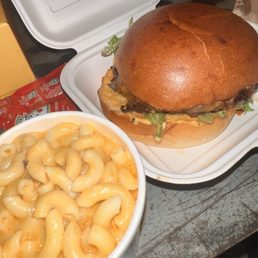 Mac and Cheese (skip) + Impossible Burger Mac and Cheese (skip) + Impossible Burger
