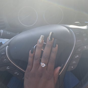 Raffine Nail & Spa - Most recent set, chisel dip powder, by Jimmy. NYE nails. - Nail Salons Near Me - Annandale, Virginia
