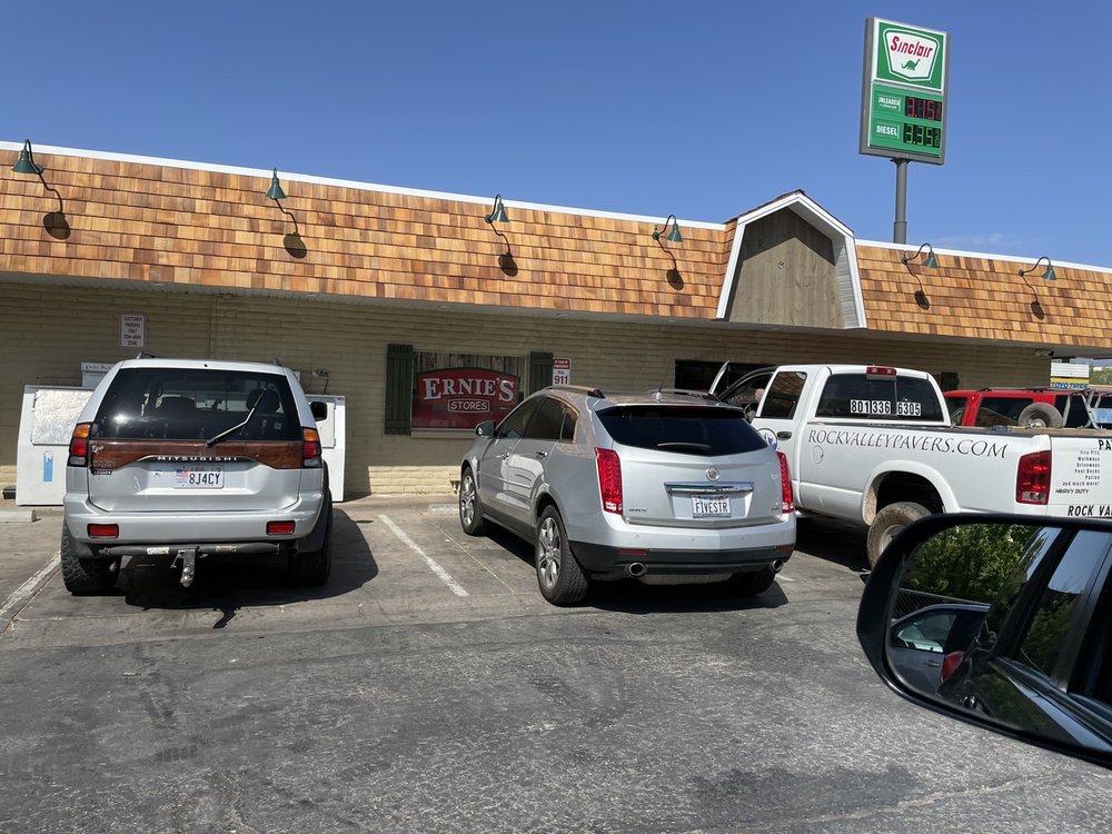 ERNIE’S STORES Updated September 2024 309 State St, Hurricane, Utah