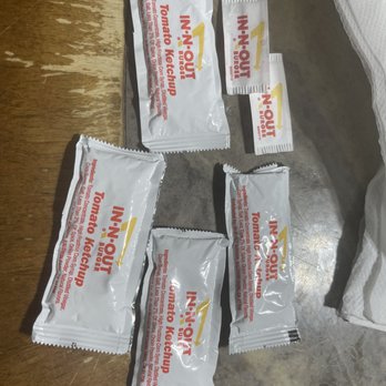 In-N-Out Burger - Fast Food Near Me - Aurora, Colorado In-N-Out Burger - Fast Food Near Me - Aurora, Colorado