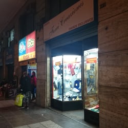 Fénix Creaciones - Fachada Fénix Creaciones.