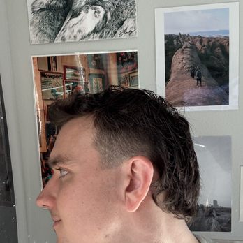 Floyd's 99 Barbershop - Barbers Near Me - Allen, Texas