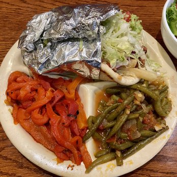 Greek Lady - House Gyro Platter (Roasted Peppers, Green Beans) - Greek Near Me - Philadelphia, Pennsylvania Greek Lady - House Gyro Platter (Roasted Peppers, Green Beans) - Greek Near Me - Philadelphia, Pennsylvania