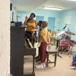 Spreading the Music - Sing Like a Princess with Ms. SuhNie