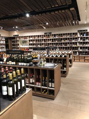 Berry Bros. & Rudd Spirits Shop by null