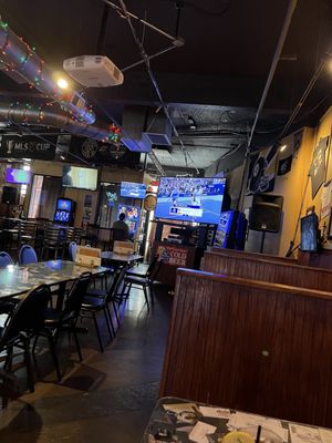 McGillacuddy's Sports Bar & Grill by null