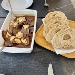 Cassino da Lagoa - Beef tongue in Madeira sauce--not good.