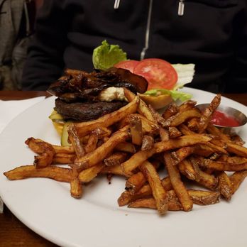 Veganized - The Cheeseburger! - Vegan Near Me - New Brunswick, New Jersey