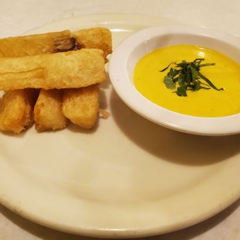 Puro Peru - Yuquitas fritas.. all entries come with yuca anyway, so I wouldn't recommend this apetizers - Peruvian Near Me - Sandy, Utah Puro Peru - Yuquitas fritas.. all entries come with yuca anyway, so I wouldn't recommend this apetizers - Peruvian Near Me - Sandy, Utah