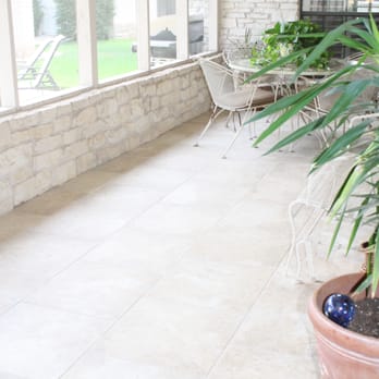 Castle Roofing - a patio with a potted plant - Roofing Near Me - Round Rock, Texas Castle Roofing - a patio with a potted plant - Roofing Near Me - Round Rock, Texas