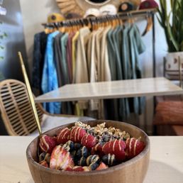 Beach Road Acai Bowl
