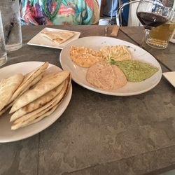 George's Place Cape May - Hummus and Fresh Pita