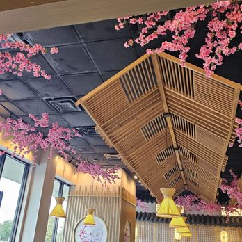 Hikari Ramen - Very aesthetic interior - Ramen Near Me - Baton Rouge, Louisiana Hikari Ramen - Very aesthetic interior - Ramen Near Me - Baton Rouge, Louisiana