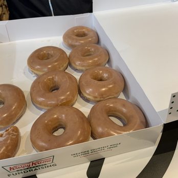 Krispy Kreme - Donuts Near Me - Montville, Connecticut