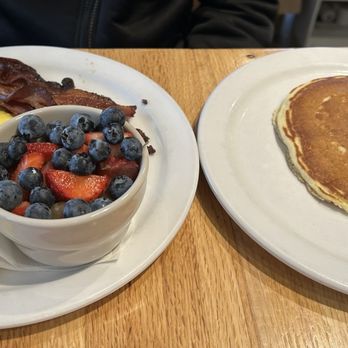 Big Bad Breakfast - Nashville - BBB plate - Breakfast & Brunch Near Me - Nashville, Tennessee