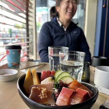 Bubu - Chirashi Bowl - Sushi Bars Near Me - San Francisco, California
