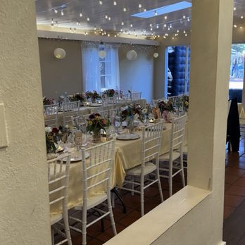 Mariams Flowers - Tables. She did so much! - Florists Near Me - Richmond, California