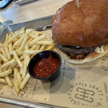 Hidden Craft - Bacon and Brie Burger - New American Near Me - San Diego, California