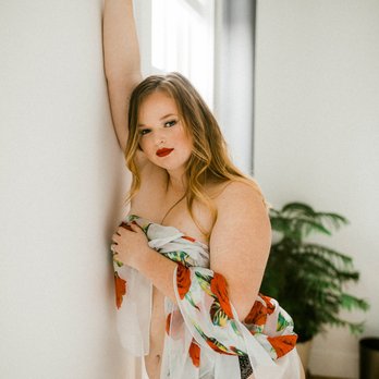 Sarah B Boudoir - Boudoir Photography Near Me Sarah B Boudoir - Boudoir Photography Near Me