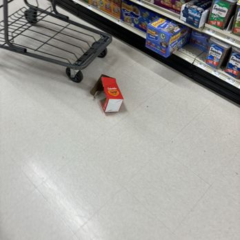 Food Lion - More Trash on the floor - Grocery Near Me - Sanford, North Carolina Food Lion - More Trash on the floor - Grocery Near Me - Sanford, North Carolina