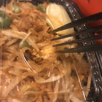 Thai House Restaurant - Despite specifying an egg allergy in my order, it still came with eggs. - Thai Near Me - Palatine, Illinois