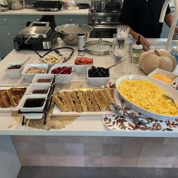 D'Jour - Caterers Near Me