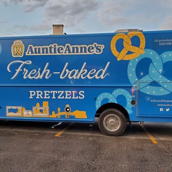 Auntie Anne's - Food Truck - Pretzels Near Me - Orland Park, Illinois