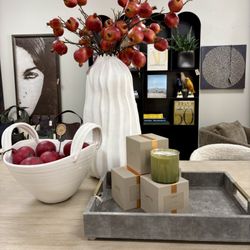 Lulu's Furniture & Decor