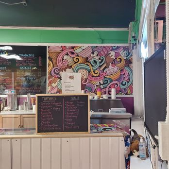 Lil' Tiger Ice Cream - Inside/smoothie flavor options - Ice Cream & Frozen Yogurt Near Me - Seattle, Washington