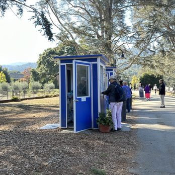 Filoli - Check in place-where you scan tickets or buy one - Botanical Gardens Near Me - Woodside, California Filoli - Check in place-where you scan tickets or buy one - Botanical Gardens Near Me - Woodside, California