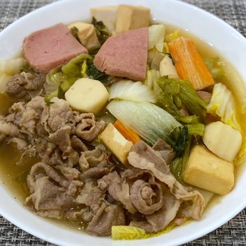 Shaanxi Restaurant - Shaanxi Restaurant - Beef and Vegetable Hotpot. Random mix of soup ingredients! - Chinese Near Me - Richmond Hill, Ontario Shaanxi Restaurant - Shaanxi Restaurant - Beef and Vegetable Hotpot. Random mix of soup ingredients! - Chinese Near Me - Richmond Hill, Ontario