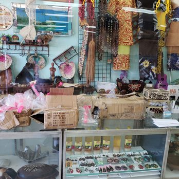 Paradise Market - Women's Clothing Near Me - Anaheim, California