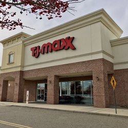 TJ Maxx - Store front