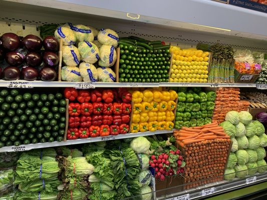 25th & Clement Produce Market by null