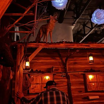 Cozy Pine - Speakeasies Near Me - Irvine, California