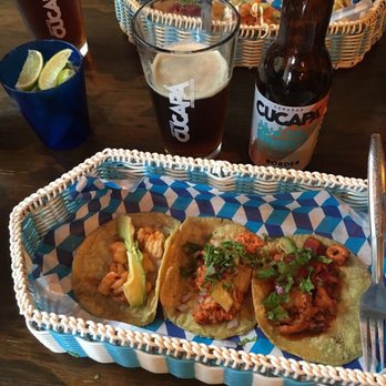 Tres Galeones - Trip of tacos and local beer - Mexican Near Me - México, D.F., DIF Tres Galeones - Trip of tacos and local beer - Mexican Near Me - México, D.F., DIF