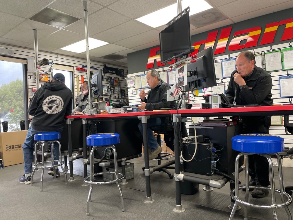 REDLANDS TRUCK SERVICE Updated October 2024 47 Photos & 57 Reviews