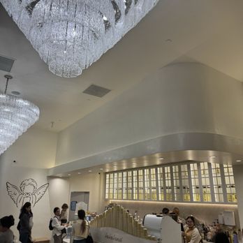 La La Land - Coffee & Tea Near Me - Los Angeles, California