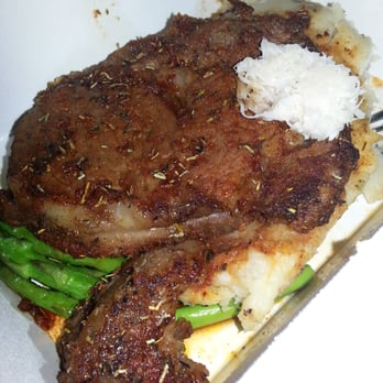Metropolitan Grill - The lunch special for Friday!  Prime rib (about 8 oz) with Yukon mash and asparagus! - American Near Me - Seattle, Washington