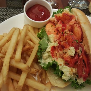 Circa 55 - Crab roll...mmmmmm - Bars Near Me - Beverly Hills, California Circa 55 - Crab roll...mmmmmm - Bars Near Me - Beverly Hills, California