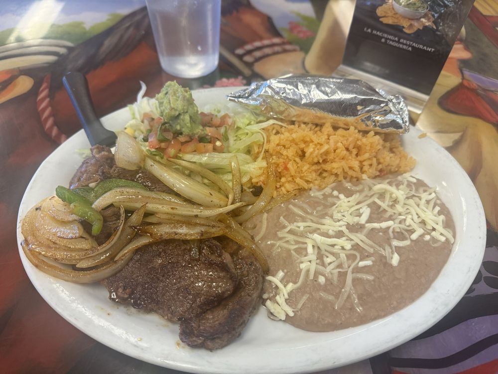 La Hacienda Taqueria