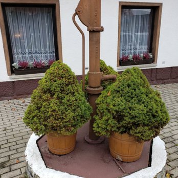 Oberer Gasthof Brunn - Aussen - Hotels Near Me - Reichenbach, SN Oberer Gasthof Brunn - Aussen - Hotels Near Me - Reichenbach, SN