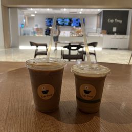 Iced Caramel Macchiato