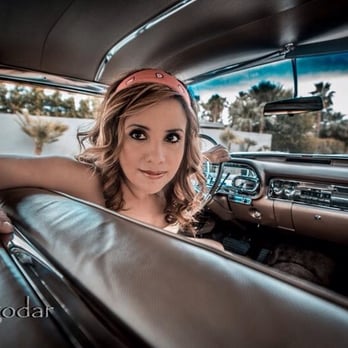 Mona Edward - Me in Palm springs - Hair Stylists Near Me - San Marino, California