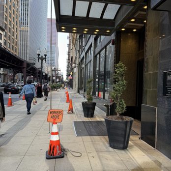 Silversmith Hotel Chicago Downtown - The front entrance, Wabash St. - Hotels Near Me - Chicago, Illinois