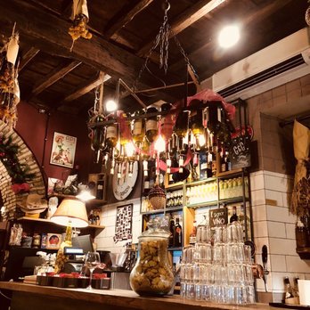 Cantina e Cucina - Cool decor! - Cafeteria Near Me - Rome, RM