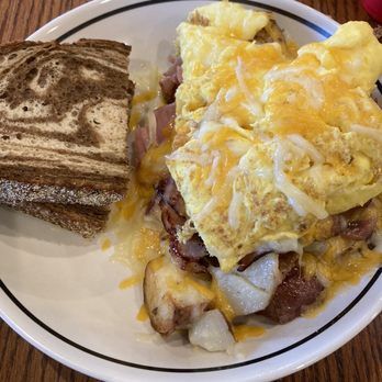Tag's Cafe - Stacker - Ham - Cafes Near Me - Cincinnati, Ohio Tag's Cafe - Stacker - Ham - Cafes Near Me - Cincinnati, Ohio