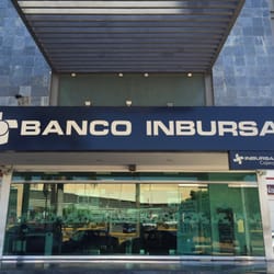 Inbursa Plaza Royal - Fachada de una de las 3 sucursales de Inbursa en Mérida.