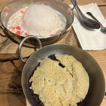Khao Nom - Coconut Sticky Rice with Egg Custard - Desserts Near Me - Elmhurst, New York